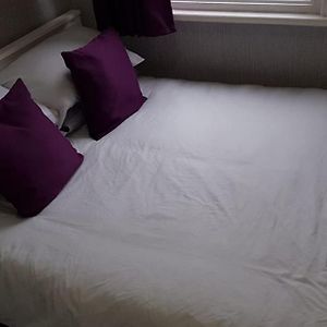 Room 2 Double Bedroom Ensuite